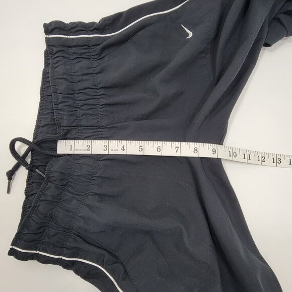 Nike Womens Capri Cropped Running Pants Size Medium Black White Gym Jogging - Picture 12 of 13